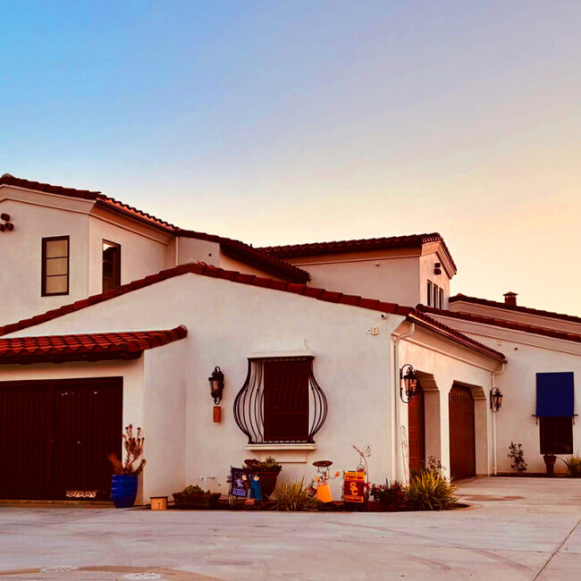 de luz custom home construction featured